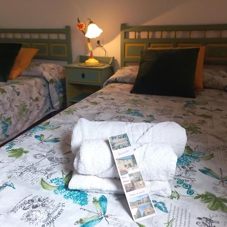 Casa Rural La Endrina Terriente Luaran gambar